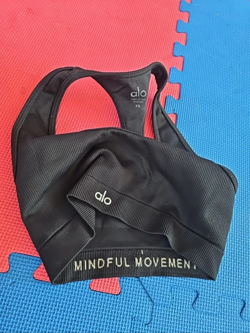 Alo Black Ribbed Racerback Sports Bra - Picture 4 of 7